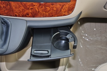 2014款唯雅诺3.5L卓越版