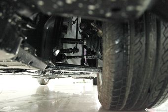 2014款福美来M5 1.6L手动时尚型