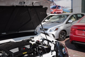 2015款哈弗H5智尊版4G63 2.0T手动两驱精英版