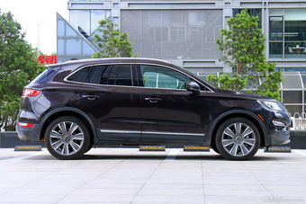 2015款林肯MKC 2.0T四驱总统系列