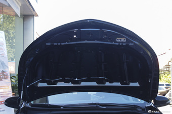 2014款雷凌1.6G手动精英版