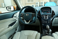 2014款比亚迪秦1.5T旗舰型