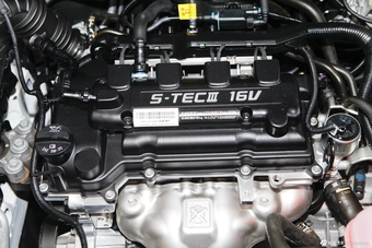 2013款爱唯欧三厢1.4SL自动时尚天窗版