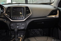 2014款自由光2.4L自动豪华版