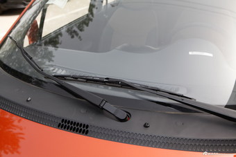 2012款乐驰1.0P-TEC手动活力型