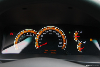 2015款比亚迪全新F3节能版1.5L自动豪华型