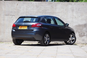 2015款东风标致308S 1.6T自动劲驰版