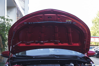 2014款雷凌1.6G手动精英版