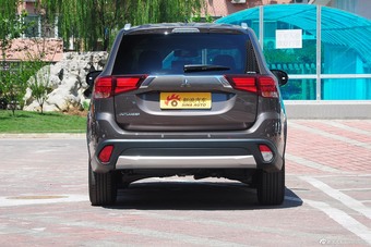 2016款欧蓝德2.4L四驱旗舰GT版 7座