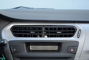 2016款全新爱丽舍1.6L手动时尚型