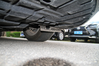 2015款雷克萨斯ES 2.0L自动200舒适版