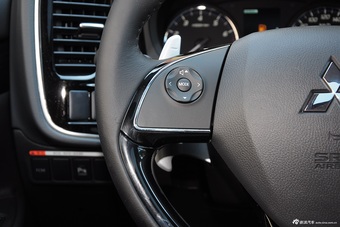 2016款欧蓝德2.4L四驱旗舰GT版 7座