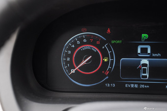 2015款比亚迪唐2.0T自动四驱尊贵型