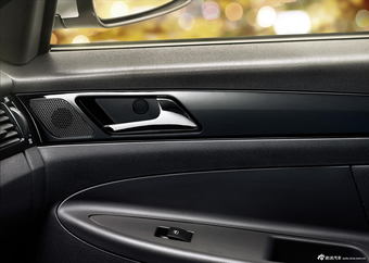 2013款东风风神S30官方图