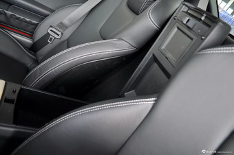 2011款奔驰SLK200时尚型