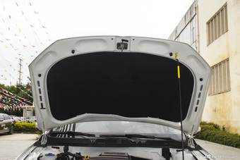 2015款朗行1.6L手动风尚型