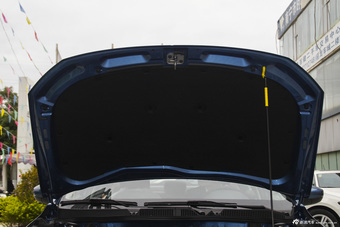 2015款朗逸1.6L自动舒适版