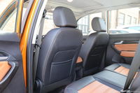 2016款凯翼X3 1.6L手动智联V版