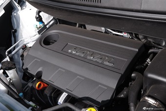 2015款哈弗H1 1.5L自动尊贵型