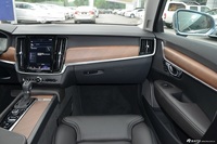 2016款沃尔沃S90 2.0T T6 AWD智雅版