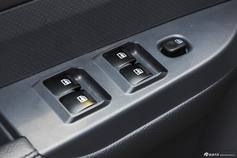 2015款中兴威虎TUV 2.5T手动柴油四驱豪华型