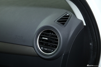 2014款荣威350 1.5L手动迅捷版图片