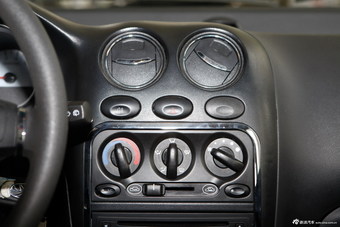 2012款乐驰1.2手动运动版优越型