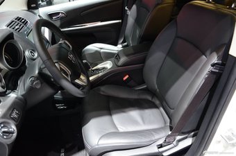 2015上海车展：进口7座酷威