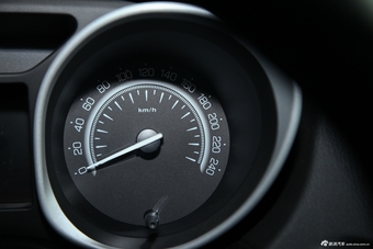 2014款传祺GS5 2.0L自动两驱周年增值版