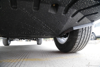 2015款众泰T600 1.5T手动精英型