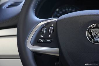 2015款捷豹XF 2.0T风华版到店实拍