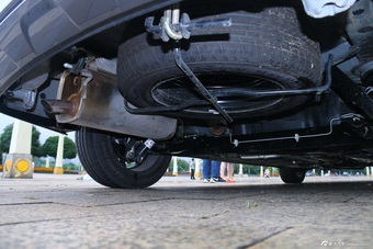 2016款风行S5001.6L自动尊贵型