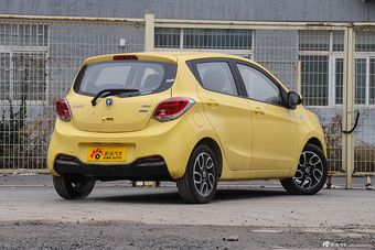 2015款奔奔1.4L手动尊贵型国5