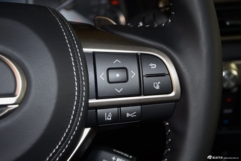 2016款雷克萨斯GS 2.5L自动300h豪华版