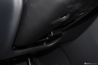 2015款沃尔沃V60 2.0T T5智雅个性运动版