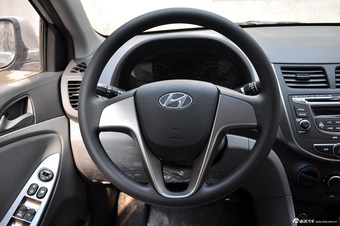 2014款瑞纳1.4自动领先型