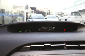 2012款普锐斯1.8L自动豪华先进版