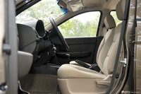 2014款五菱宏光S 1.2L 手动标准型