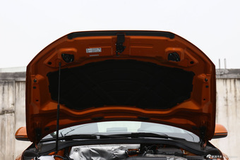 2015款奥迪Q3 35TFSI舒适型