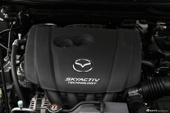 2015款阿特兹2.0L自动蓝天豪华版