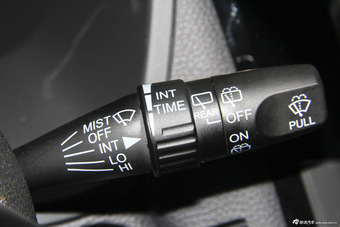 2016款比亚迪S7 2.0T自动旗舰型Plus