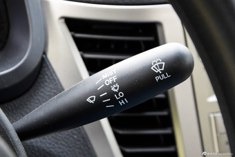 2014款威虎G3 2.8T两驱柴油VP泵实用型中双