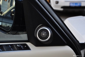 2015款揽胜 3.0 SC V6 Vogue SE 创世加长版