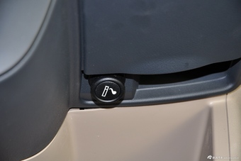 2014款唯雅诺3.5L卓越版