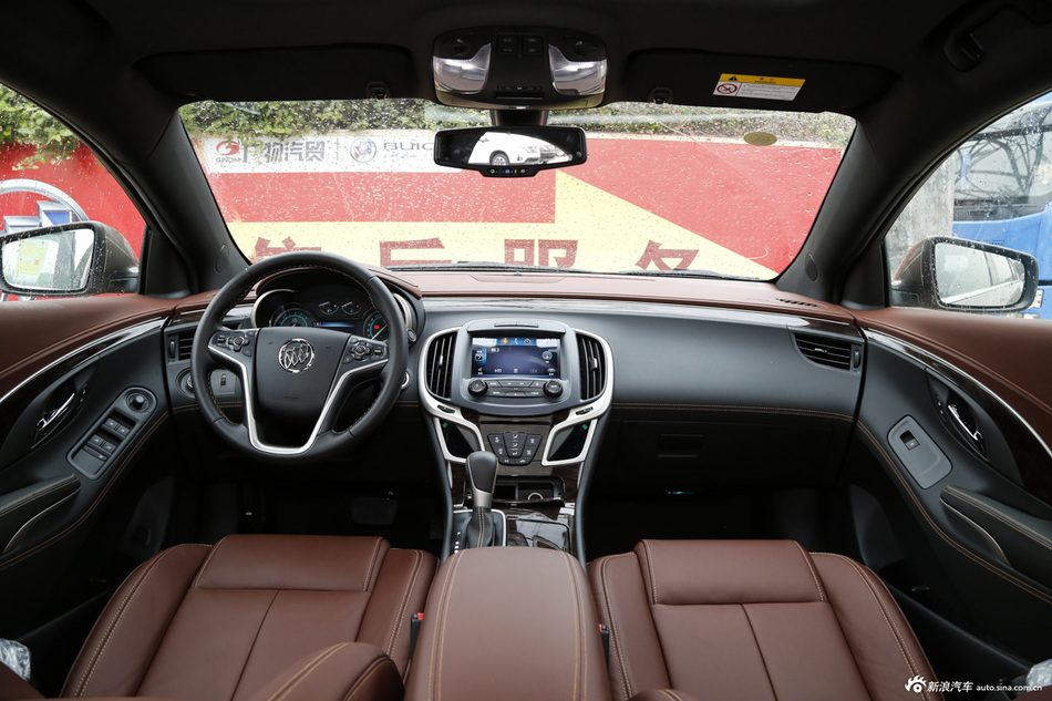 2014款君越2.0T SIDI自动精英技术型