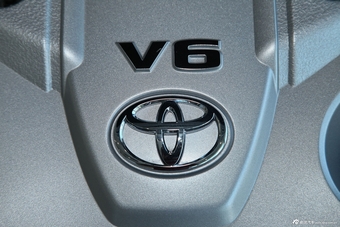 2013款锐志2.5S自动菁锐版