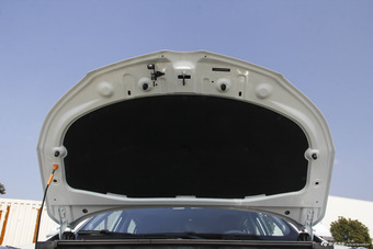 2016款锐腾 1.5T自动豪华版