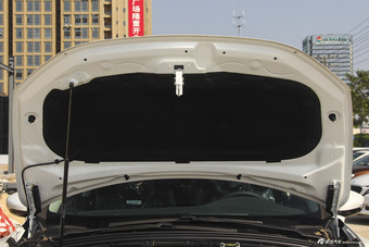 2016款DS 6 1.6T雅致版THP160