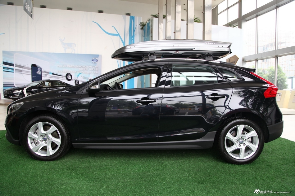 2014款沃尔沃V40 Cross Country 2.0T智逸版
