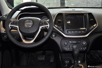 2014款自由光2.4L自动豪华版